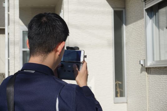 ドローンでの屋根調査