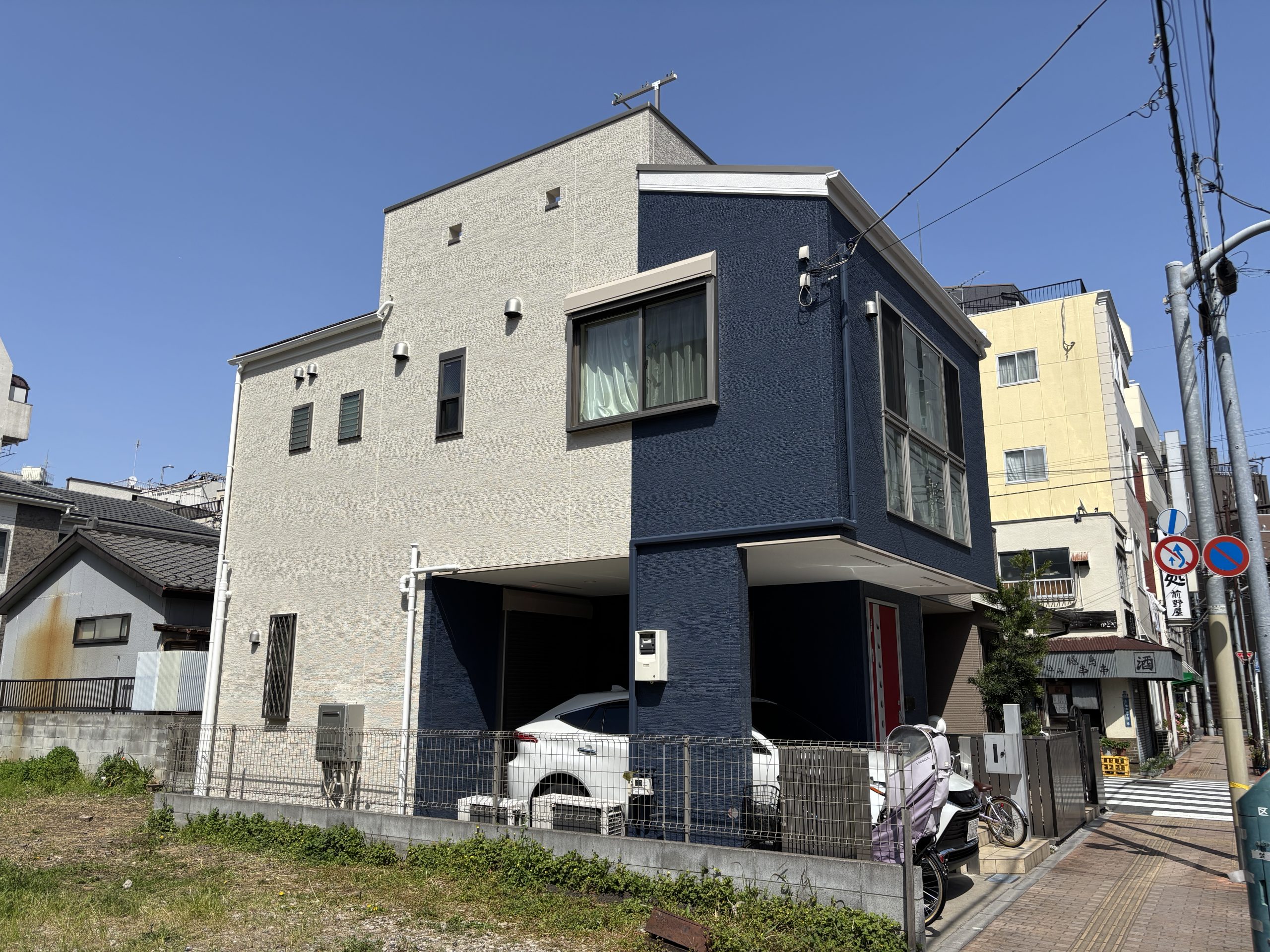 東京都台東区(外壁塗装/屋根塗装/ネイビー/ホワイト)After画像