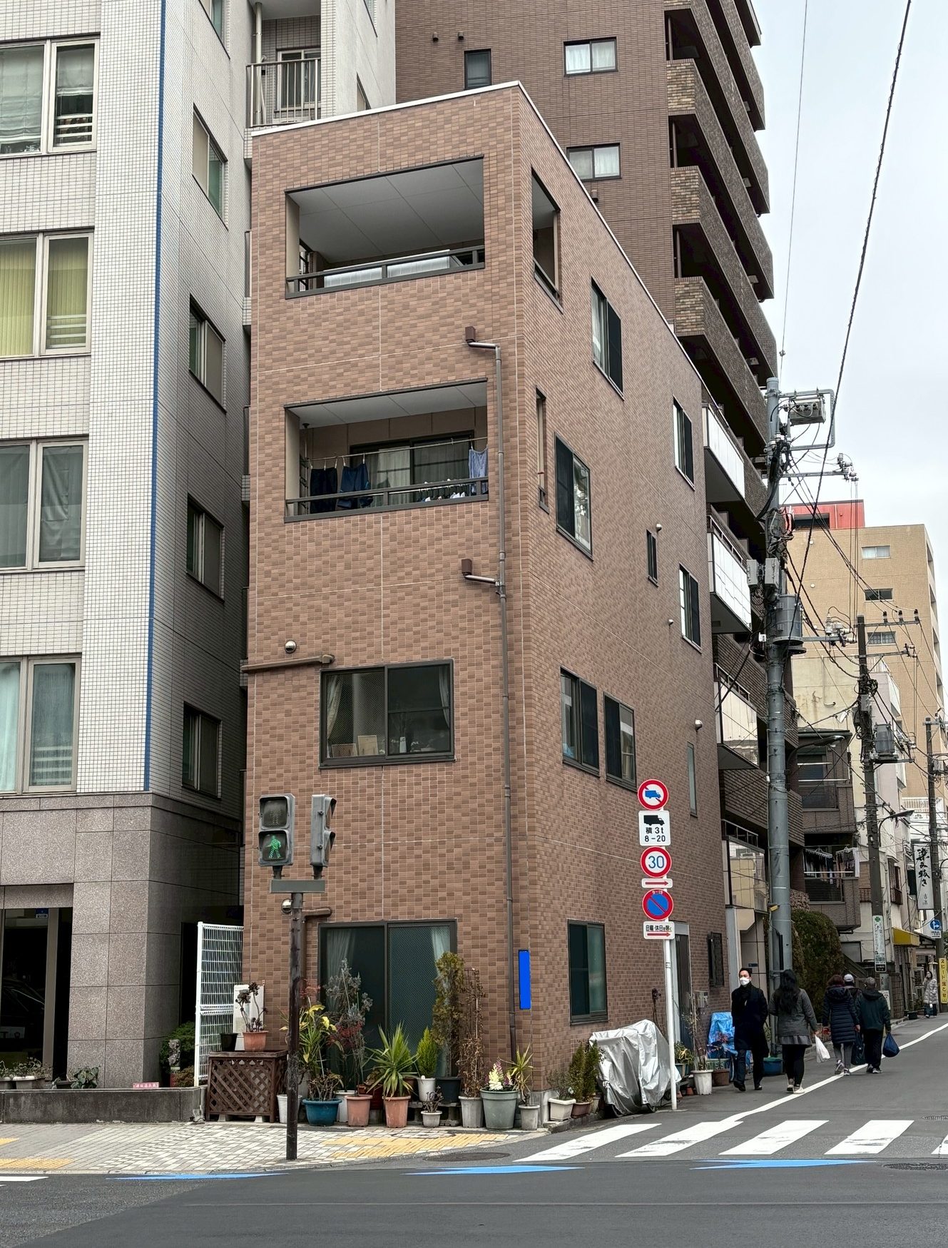 東京都中央区(外壁塗装/防水工事/ブラウン)Before画像