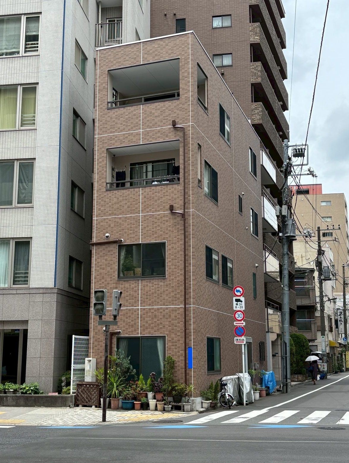東京都中央区(外壁塗装/防水工事/ブラウン)After画像