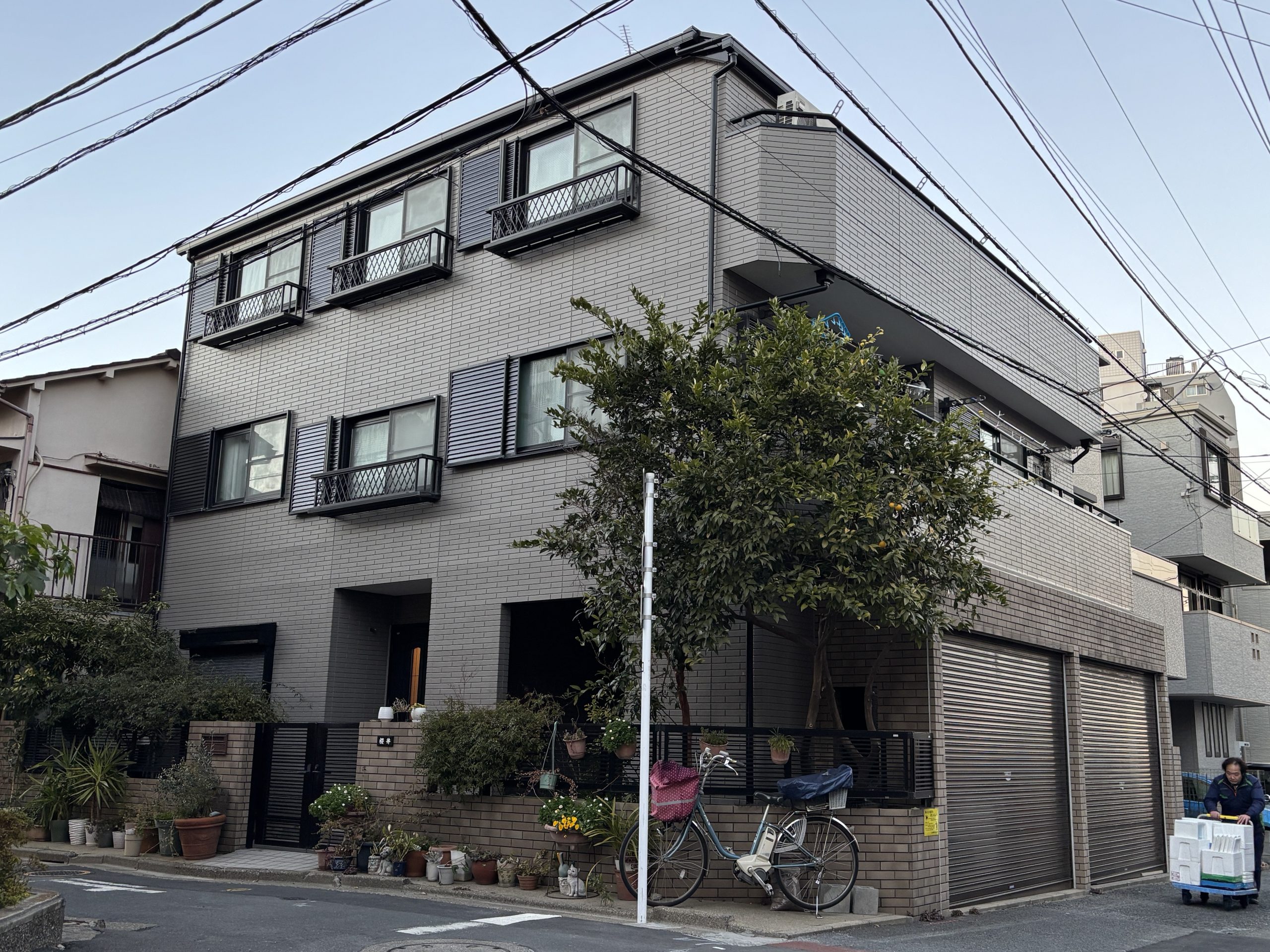 東京都文京区(外壁塗装/チャコールグレー)After画像