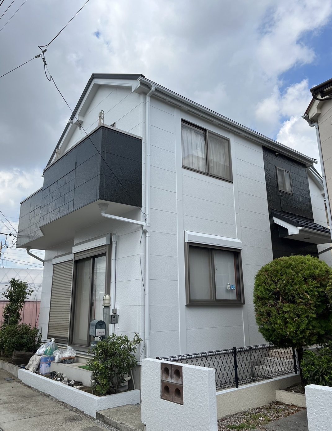 東京都足立区(外壁塗装/屋根カバー/ホワイト/ブラウン/ツートーン)After画像