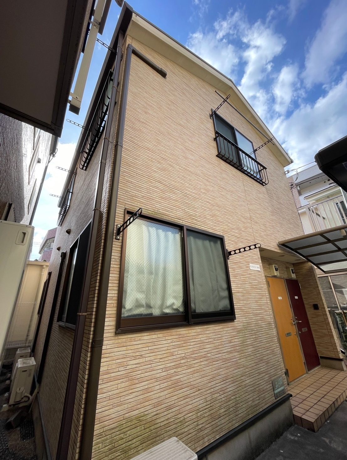 東京都足立区(外壁塗装/屋根塗装/アイボリー)Before画像
