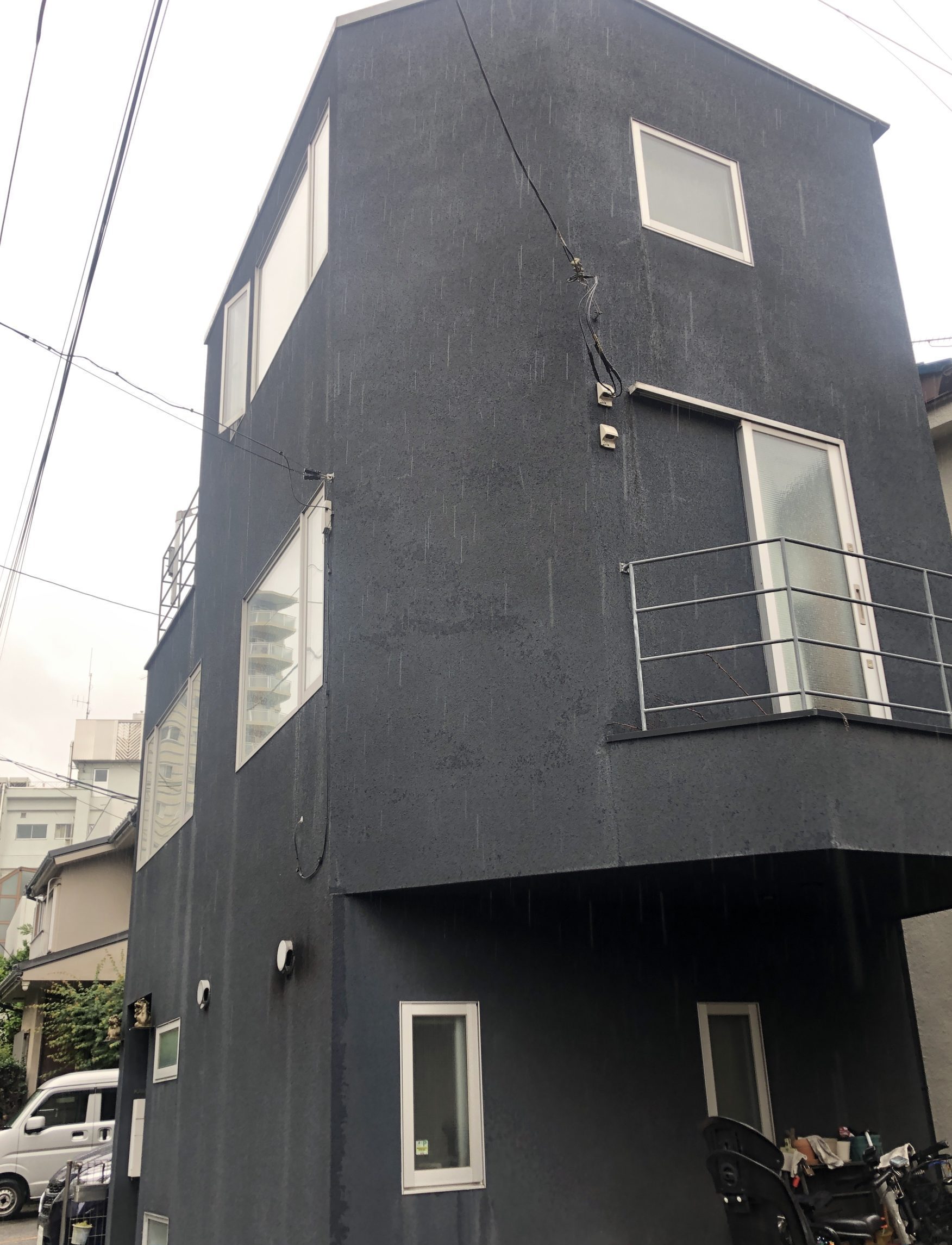 東京都渋谷区(外壁塗装/ネイビー)Before画像