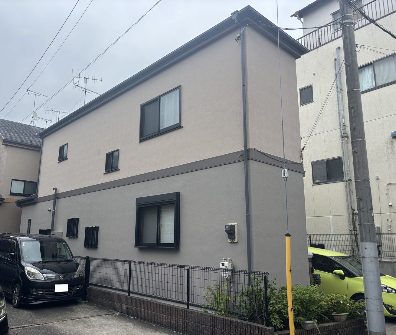 東京都荒川区(外壁塗装/屋根塗装/グレー/ベージュ/ツートーン)After画像