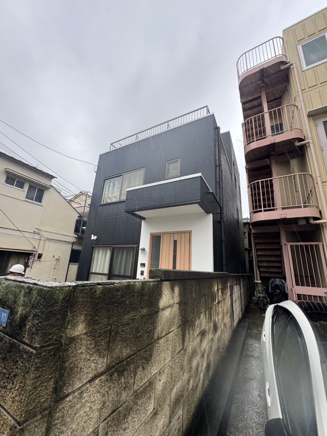 東京都江東区(外壁塗装/屋上トップコート/ネイビーブラック)After画像