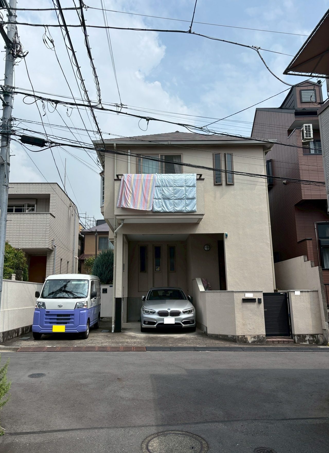 東京都渋谷区（外壁塗装/屋根塗装/アイボリー）Before画像