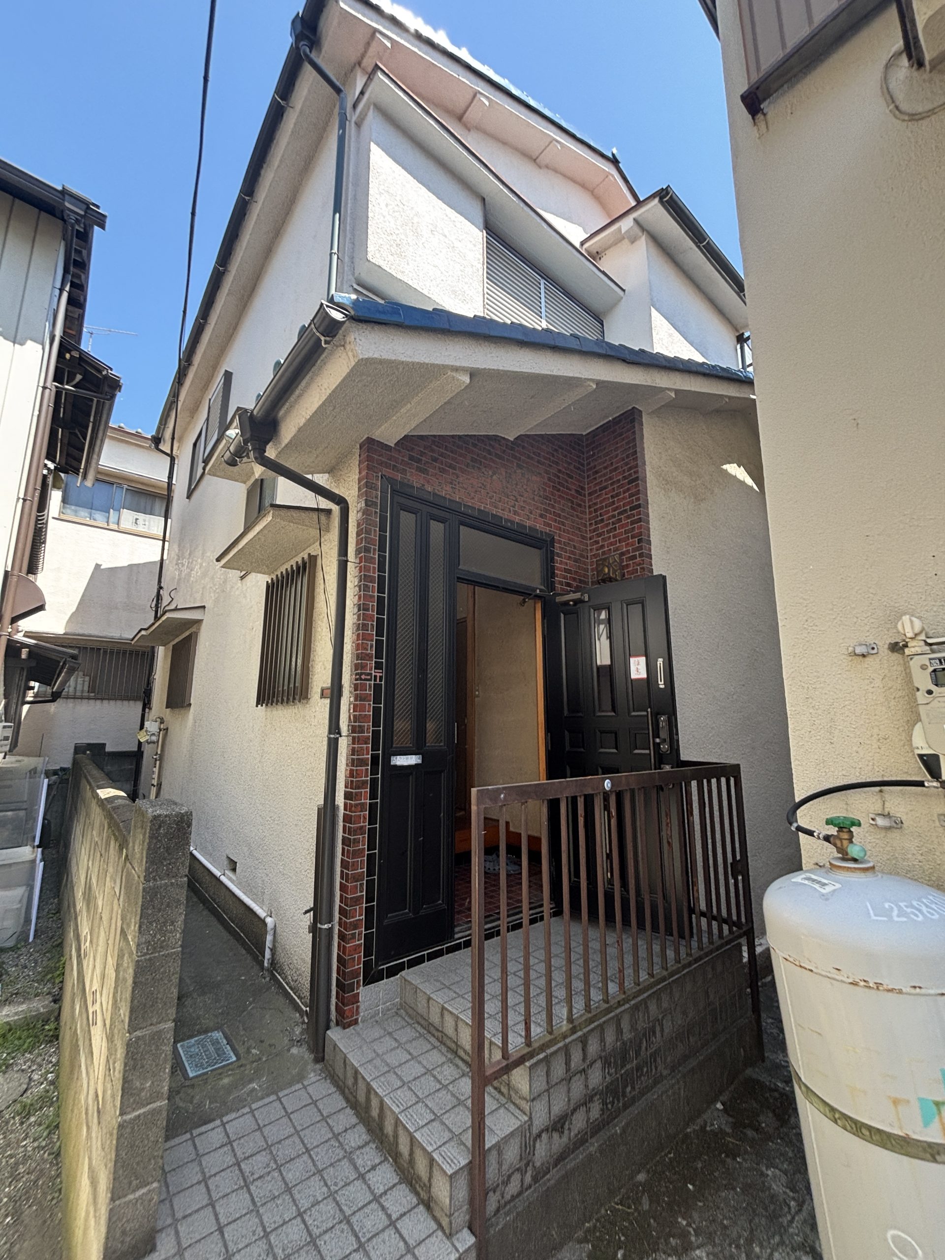 東京都葛飾区（外壁塗装/アイボリー）Before画像