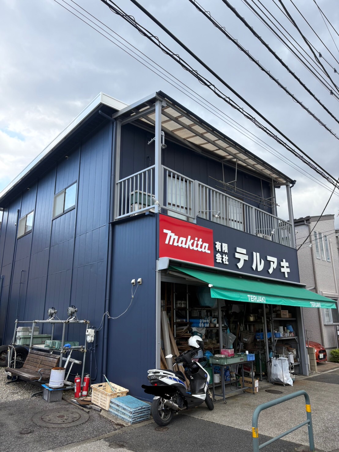 東京都足立区（外壁屋根塗装//ネイビー）After画像