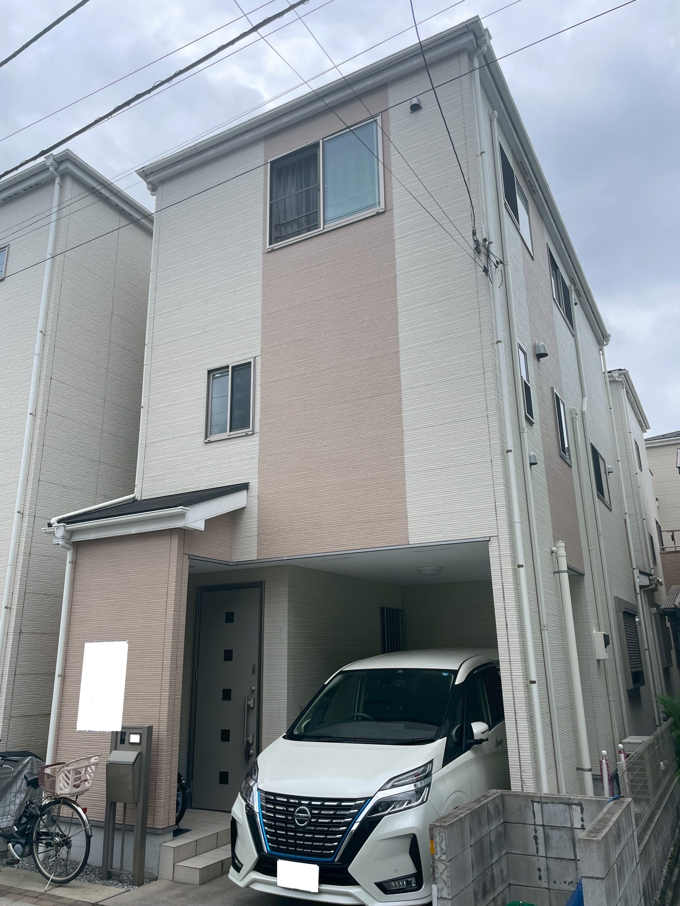 東京都足立区（外壁塗装/屋根塗装/ホワイト/ネイビー）Before画像