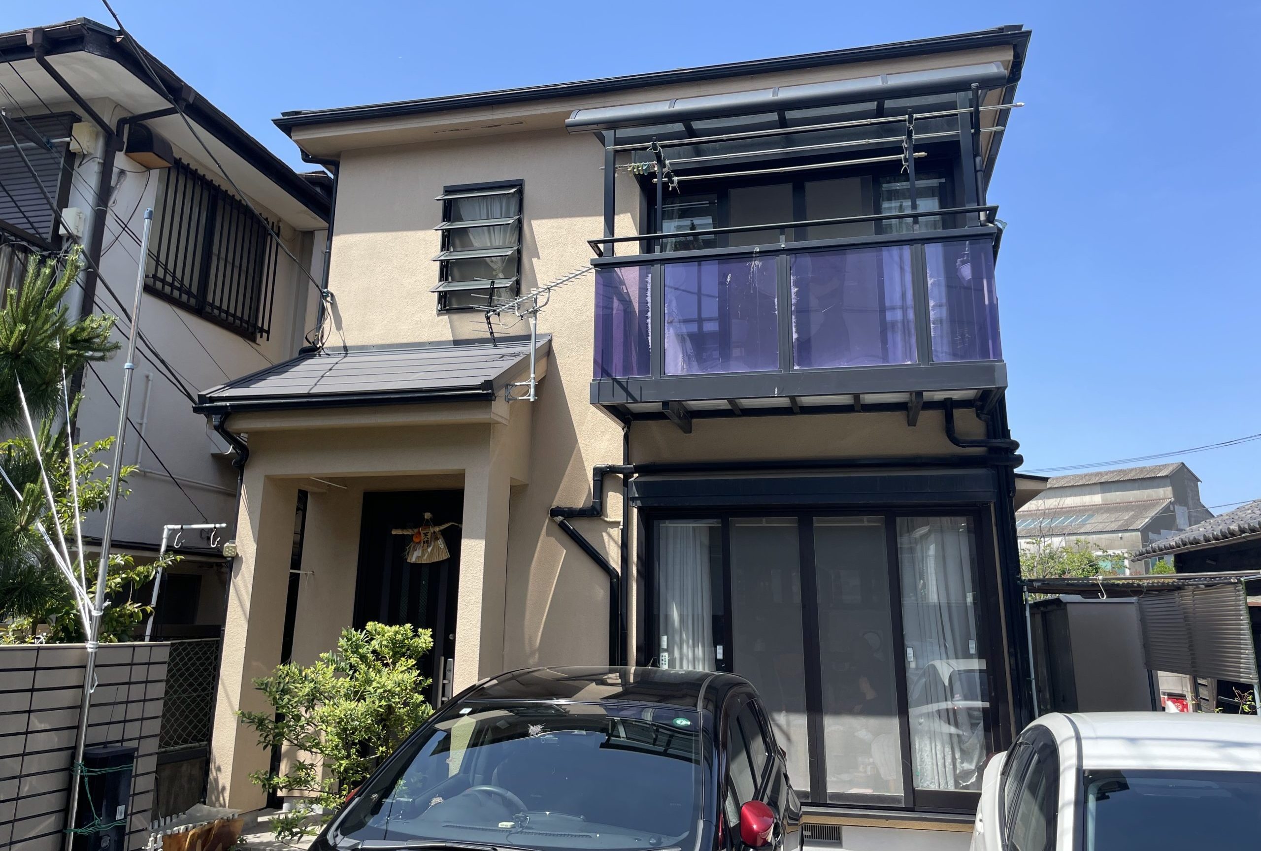 東京都足立区（外壁塗装/アイボリー/ブラウン/ツートーン）Before画像