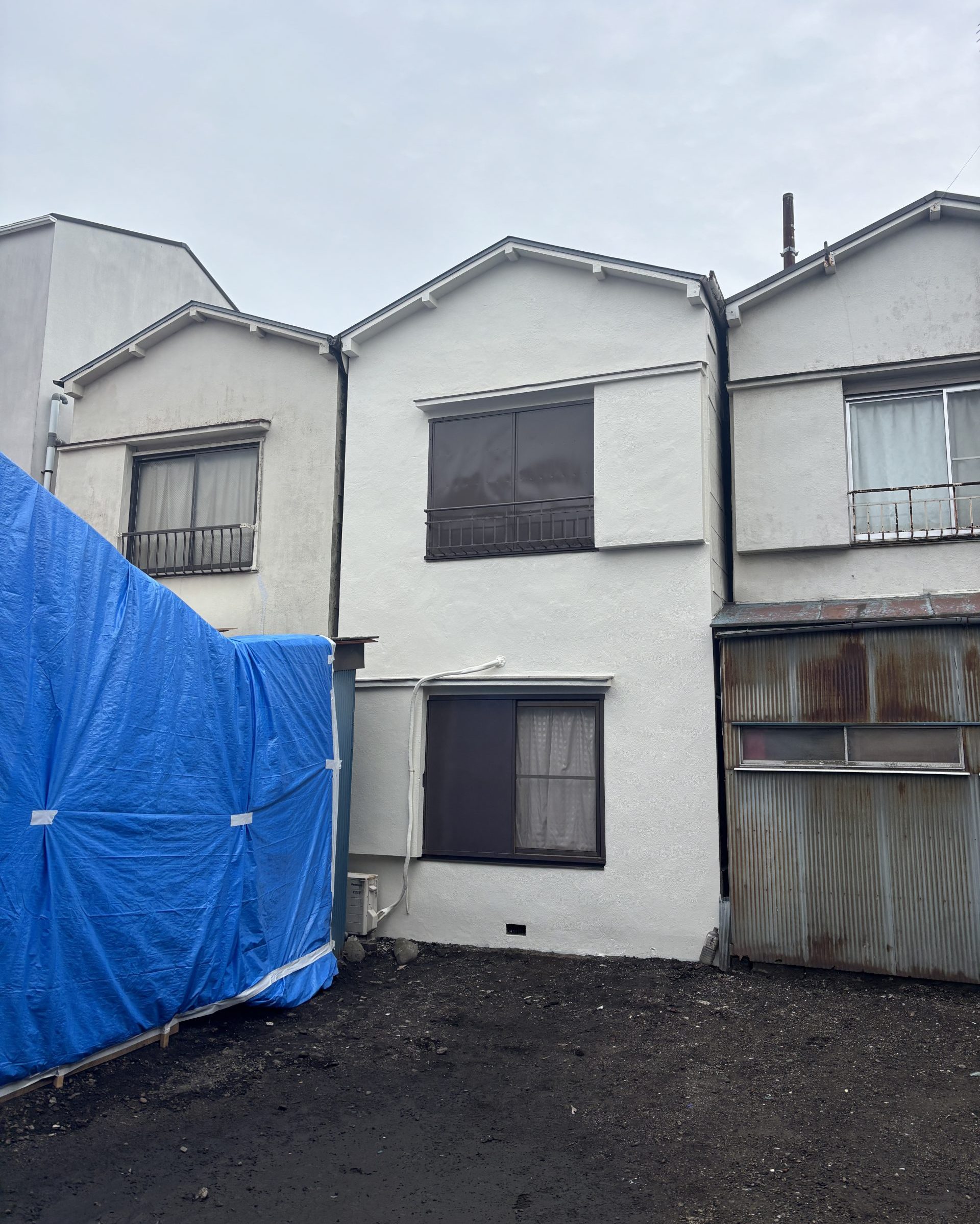 東京都荒川区（1面外壁塗装/アイボリー）After画像