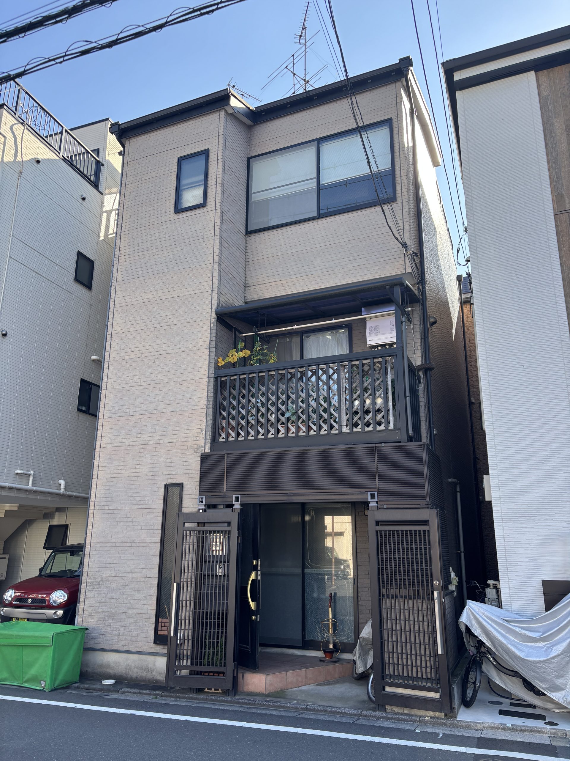 東京都足立区（外壁塗装/屋根塗装/ライトブラウン）Before画像