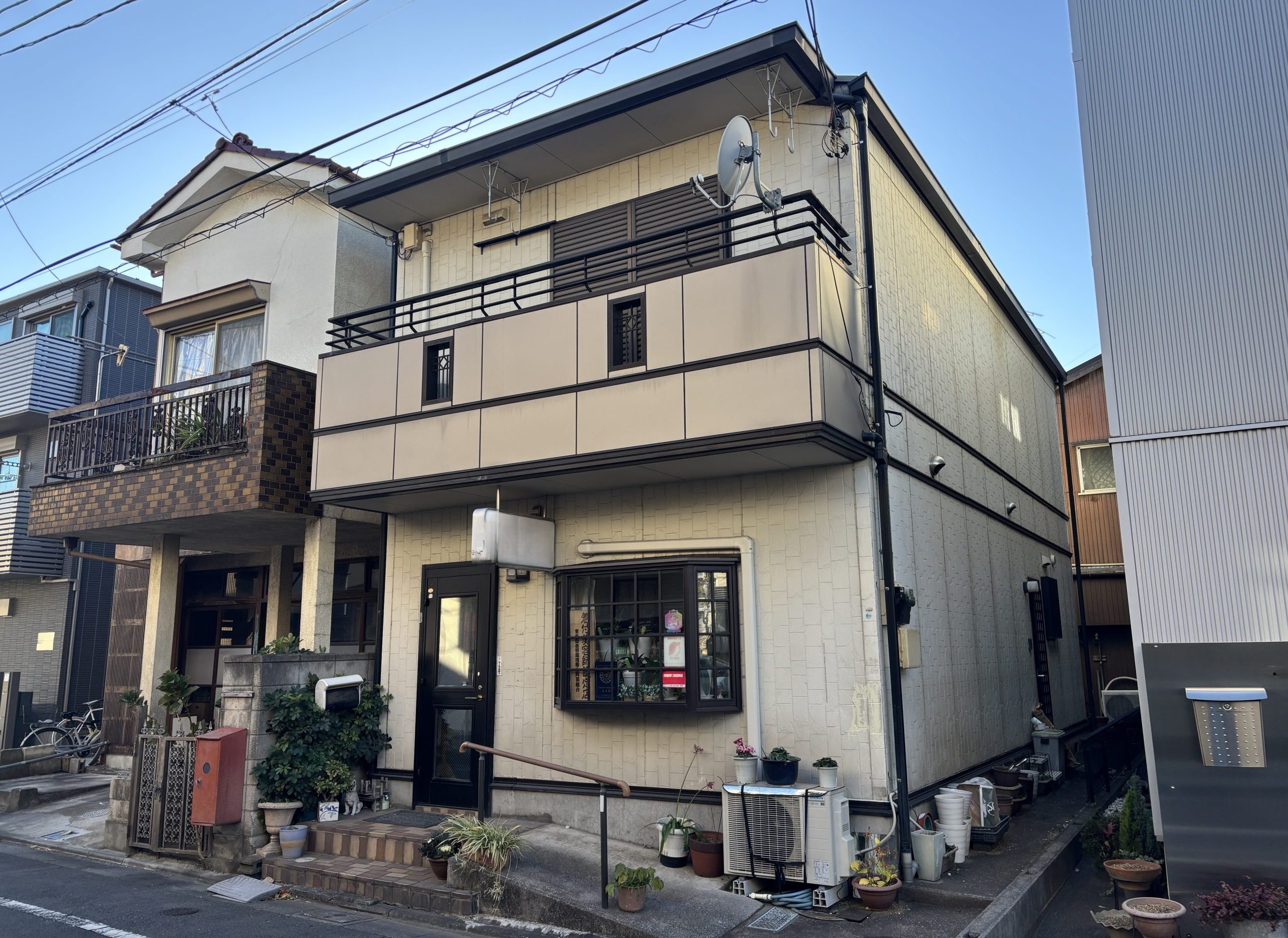 東京都足立区（美容室/外壁塗装/屋根塗装/ホワイト/ネイビー/モスグリーン）Before画像