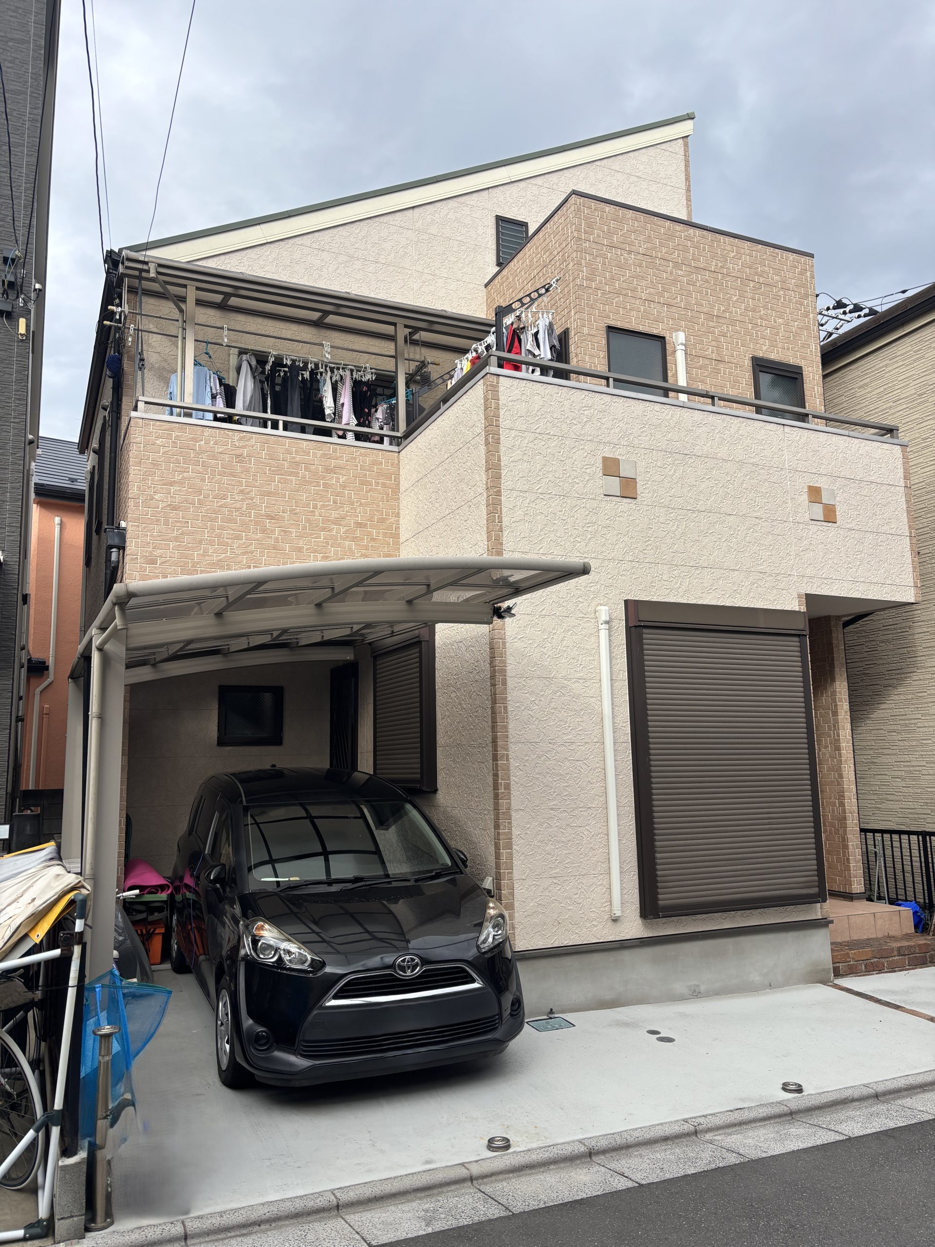 東京都足立区（外壁塗装/屋根塗装/グレー/ホワイト）Before画像