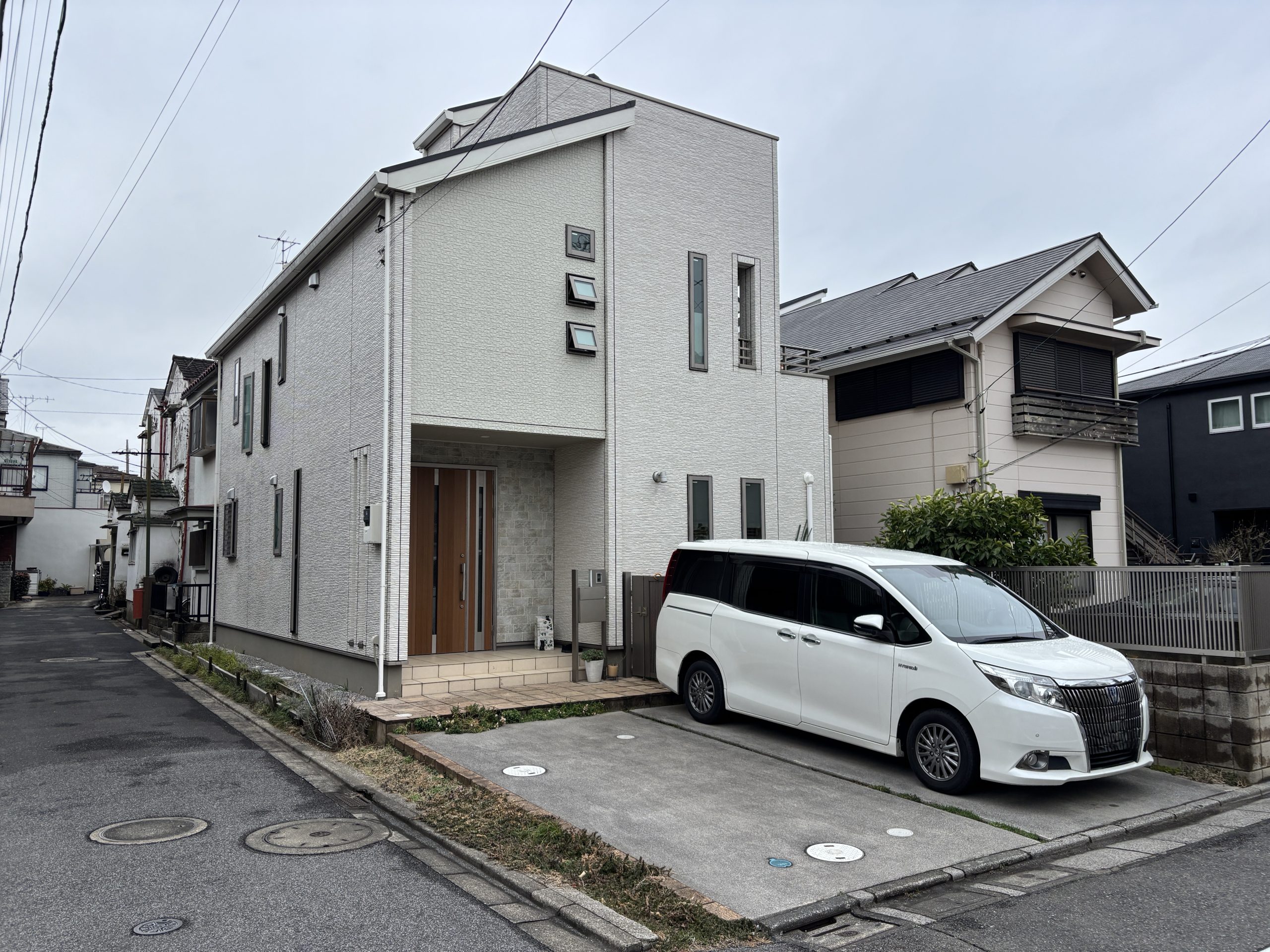 東京都足立区(外壁塗装/屋根塗装/ホワイト/アイボリー)Before画像